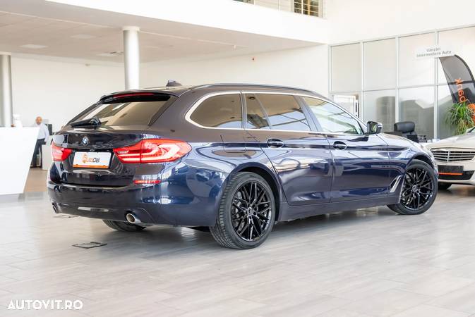 BMW Seria 5 530d Touring Aut. - 4