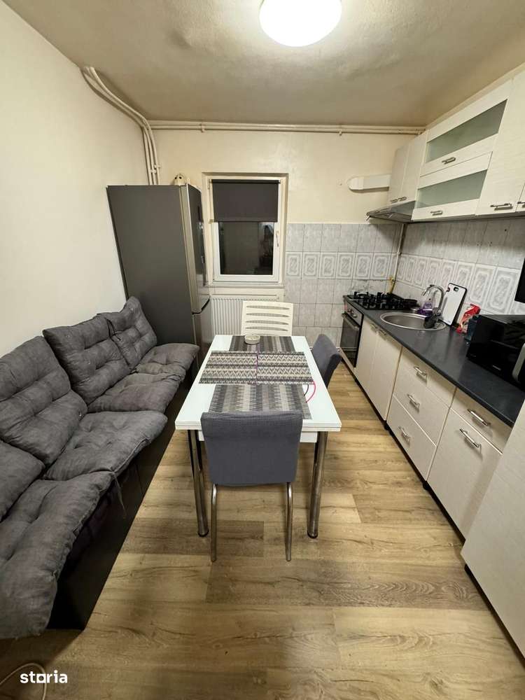 Apartament 2 camere de vanzare-zona CET - Imagine principală: 5/10