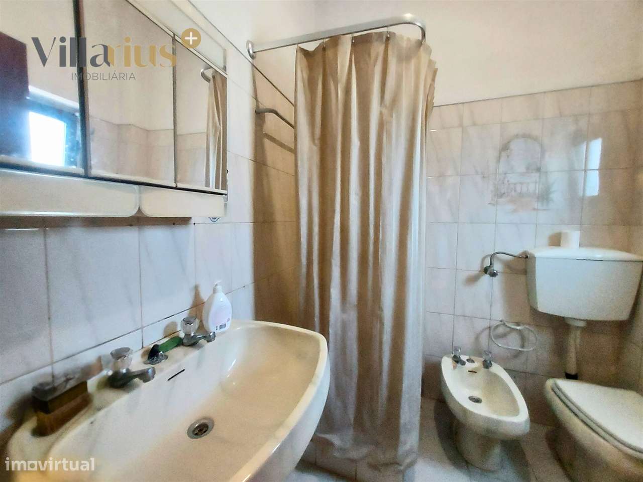 Moradia T3+1 à Venda em Tomar – Espaço e Natureza-30