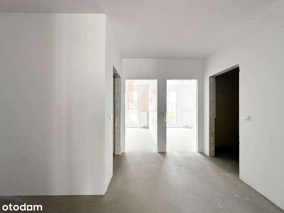 Dwustronne Mieszkanie | Balkon | 2 Parkingi-8