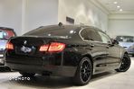 BMW Seria 5 550i xDrive Sport-Aut - 17