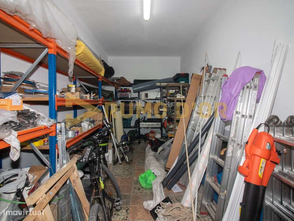 Armazém 198m² no Centro do Carregado - Com Escritório, Cozinha e Ca...-10