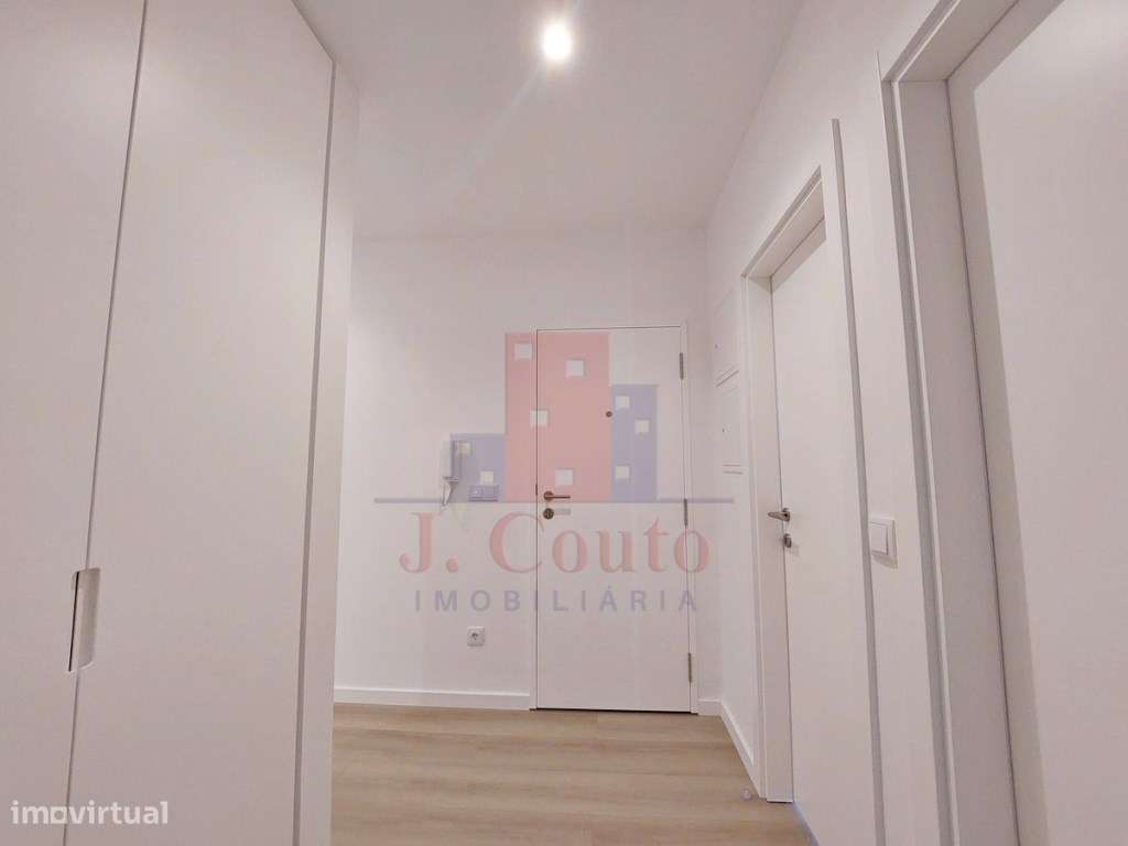 Apartamento T2 em Caldas da Rainha-13