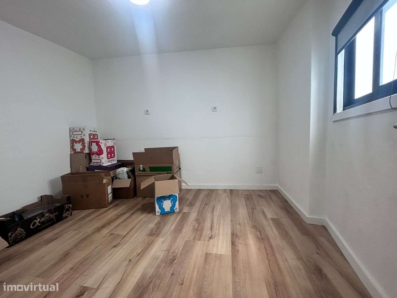 Moradia Bifamiliar  renovada T2+T1, Baguim do Monte-32