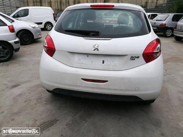 Peugeot 208 1.6 hdi de 2016 para peças - 3