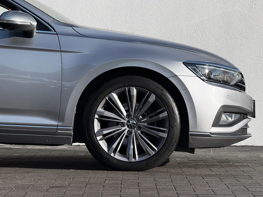 Volkswagen Passat-Variant 2.0 TDI Scr DSG Elegance 200 KM — zdjęcie 4