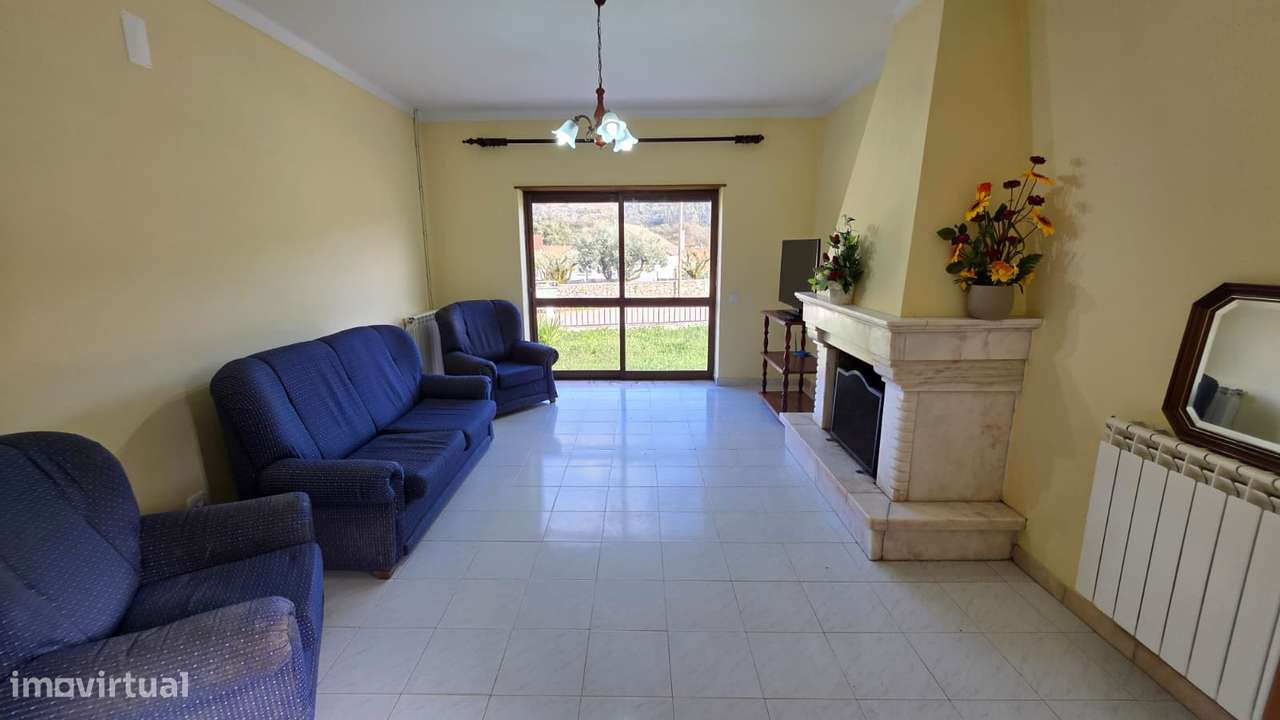 Moradia T4 Arrendamento - Porto de Mós - Grande imagem: 4/12