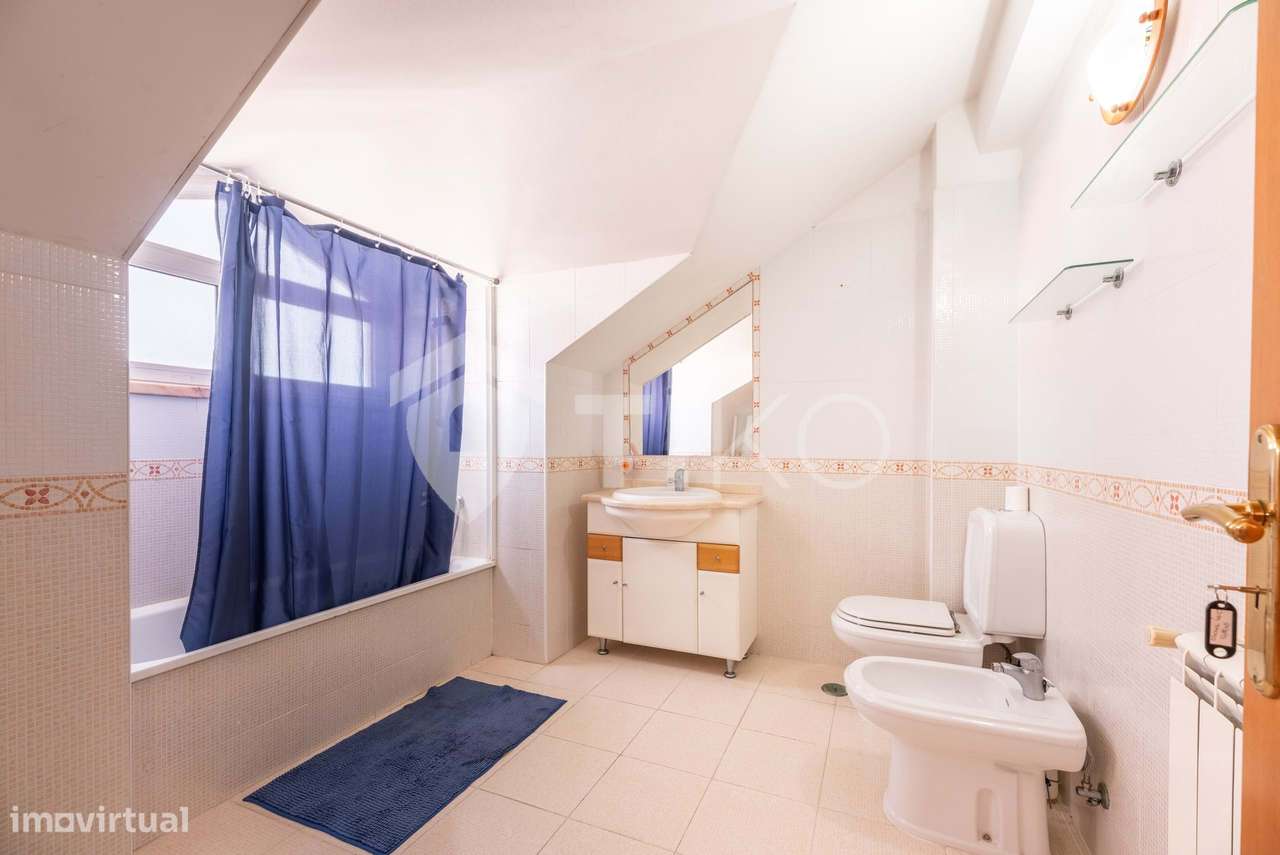 Moradia, 342 m², Charneca de Caparica e Sobreda-46