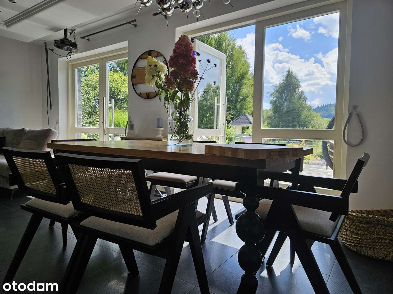 dom nad jeziorem do zamieszkania !-7