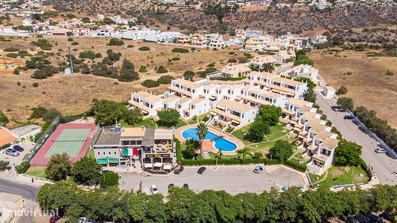 Fantástica moradia em banda a pé da praia-30