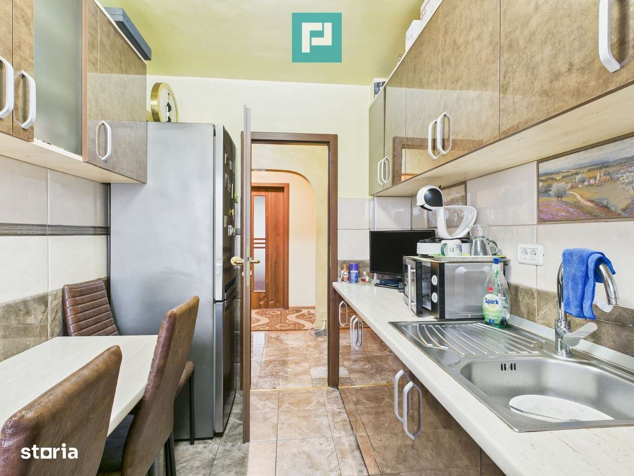 Apartament spațios cu 4 camere în Vlaicu - Imagine principală: 5/13