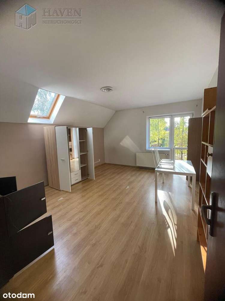 Przestronny dom z potencjałem-13