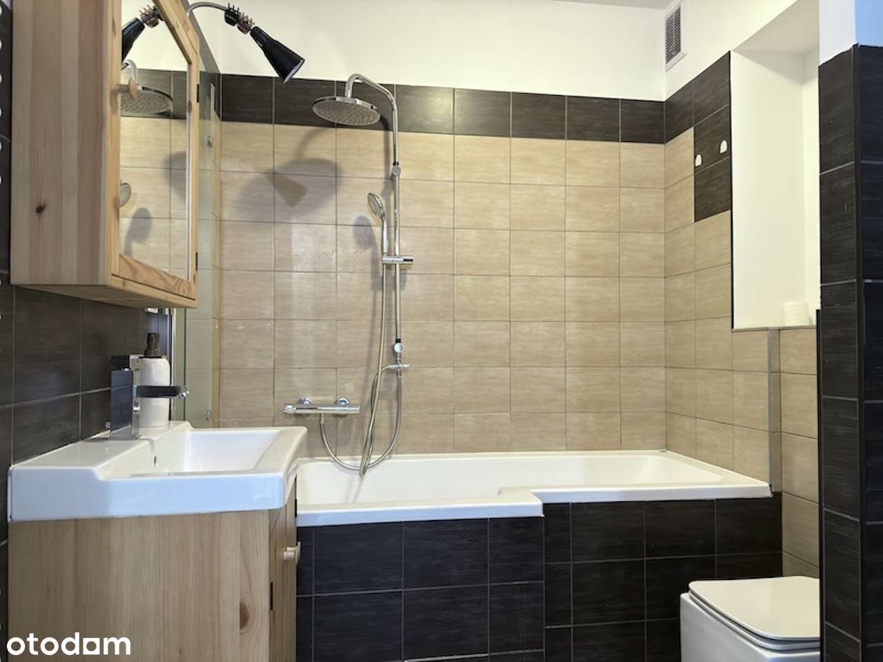 Ogród,Taras i PKP za Furtką!Wyjątkowe mieszkanie dwupoziomowe–Dąbrówka-16