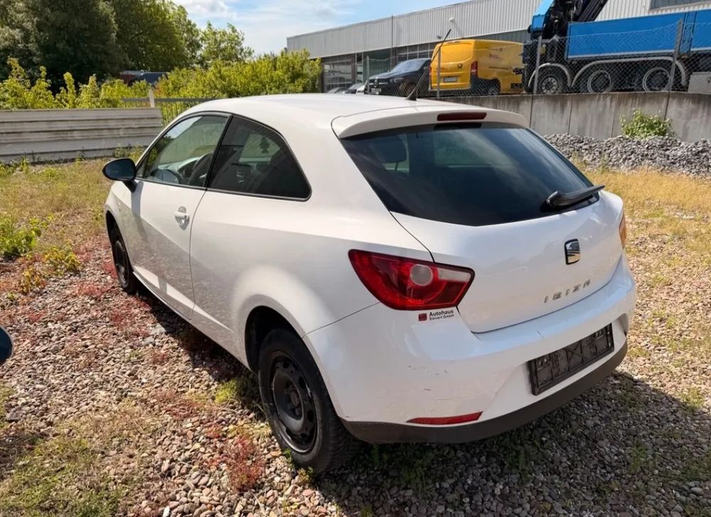 Seat Ibiza IV (2008-2017) SC 1.4 16V Copa 2011