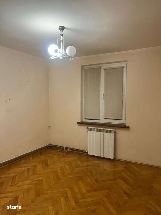 Apartament  Central ,3 camere, 72mp ,etaj  intermediar, zona SIRET - Imagine principală: 4/10