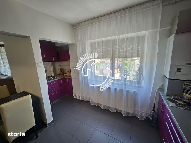 Apartament 3 camere - Strada Avram Iancu - Semidecomandat-5