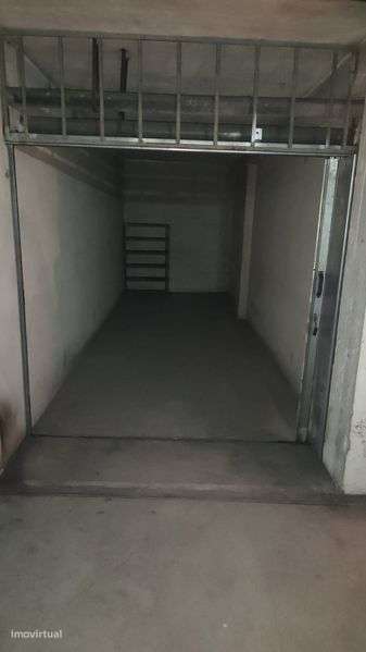 Garagem e Lojas centro comercial - Grande imagem: 5/5