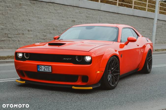 Dodge Challenger 6.2 Hellcat Widebody - 27