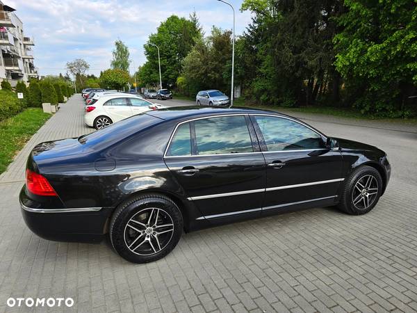 Volkswagen Phaeton 3.0 V6 TDI 4Mot (5 os.) - 23