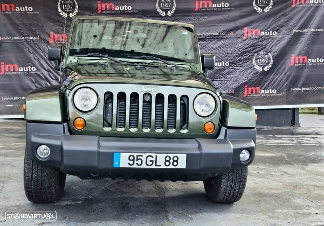 Jeep Wrangler Unlimited - 12