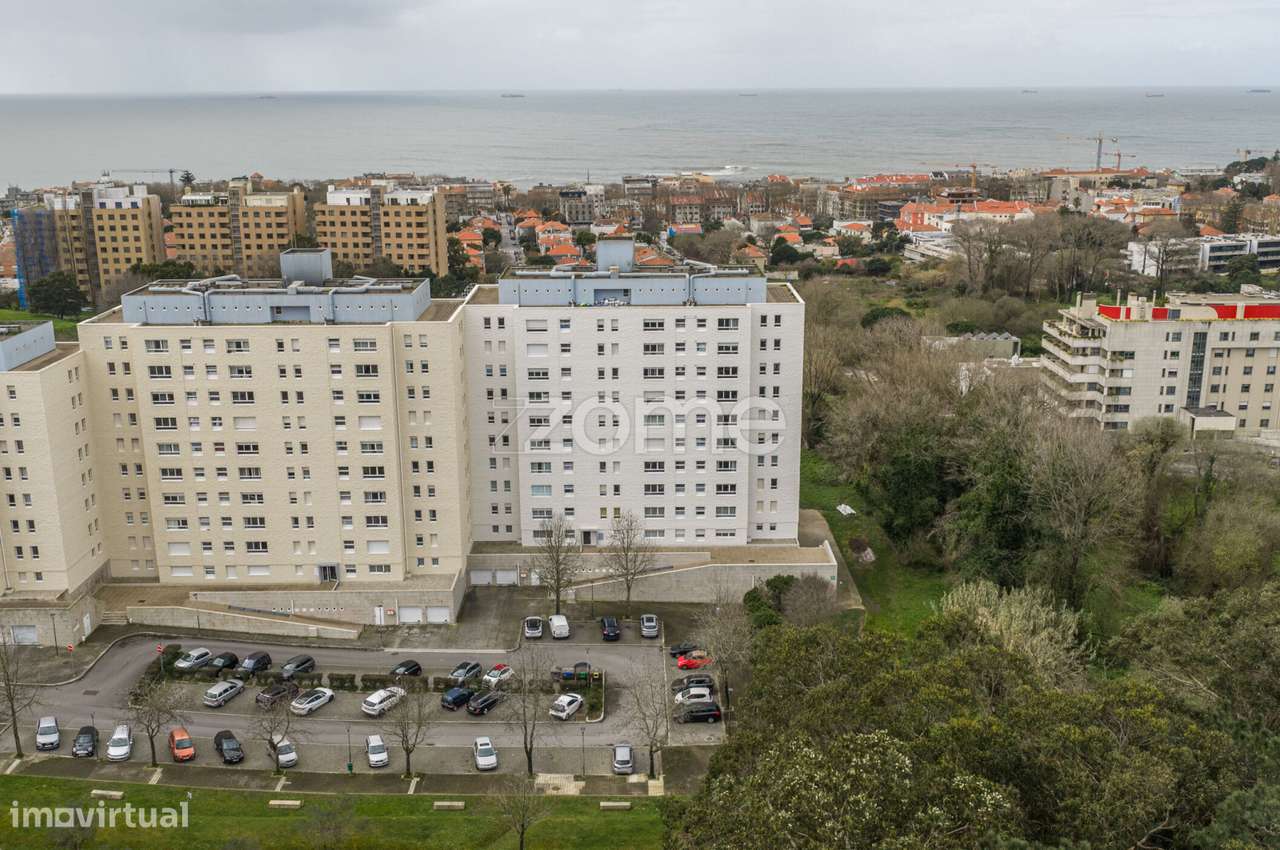 Apartamento T3 com garagem e arrumos, Foz do Douro, Porto-45