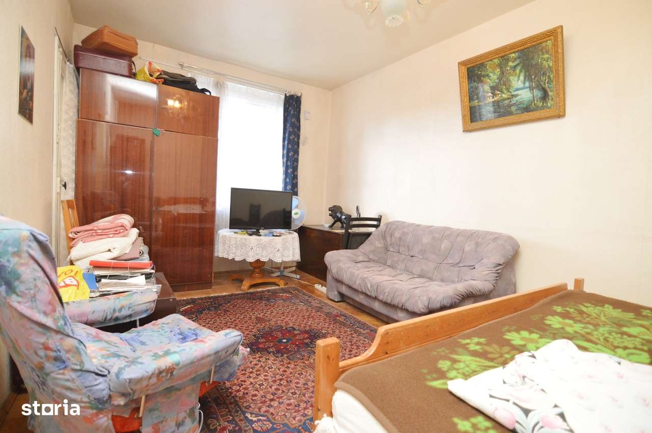 Garsoniera Baba Novac | Curte Generoasa | Localizare Excelenta-10