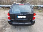 Kia Carnival 2.9 CRDi EX - 4