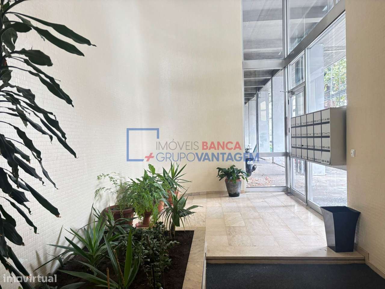 Apartamento T2 em São Pedro Afurada, perto de transportes - Grande imagem: 3/26