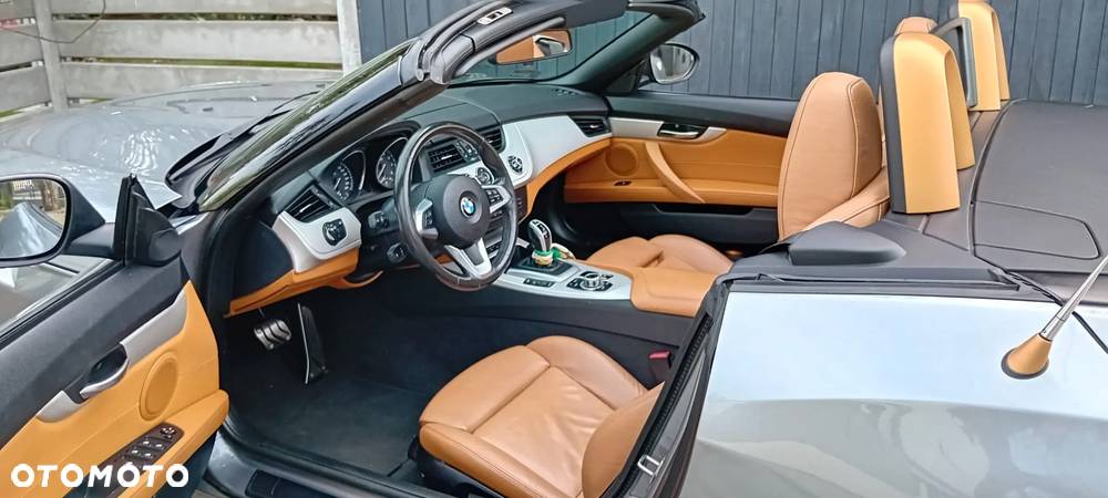 BMW Z4 sDrive28i - 8