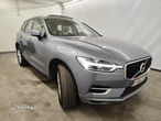 Volvo XC 60 T8 Twin Engine AWD Geartronic Momentum - 4