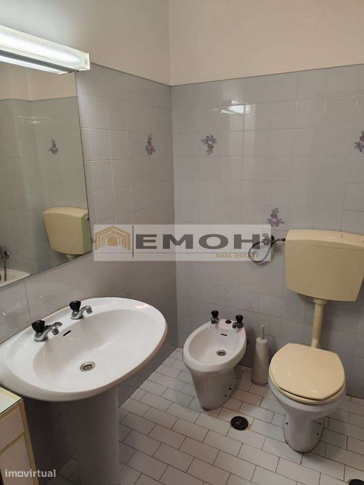 Apartamento T2 São Pedro Estoril-27