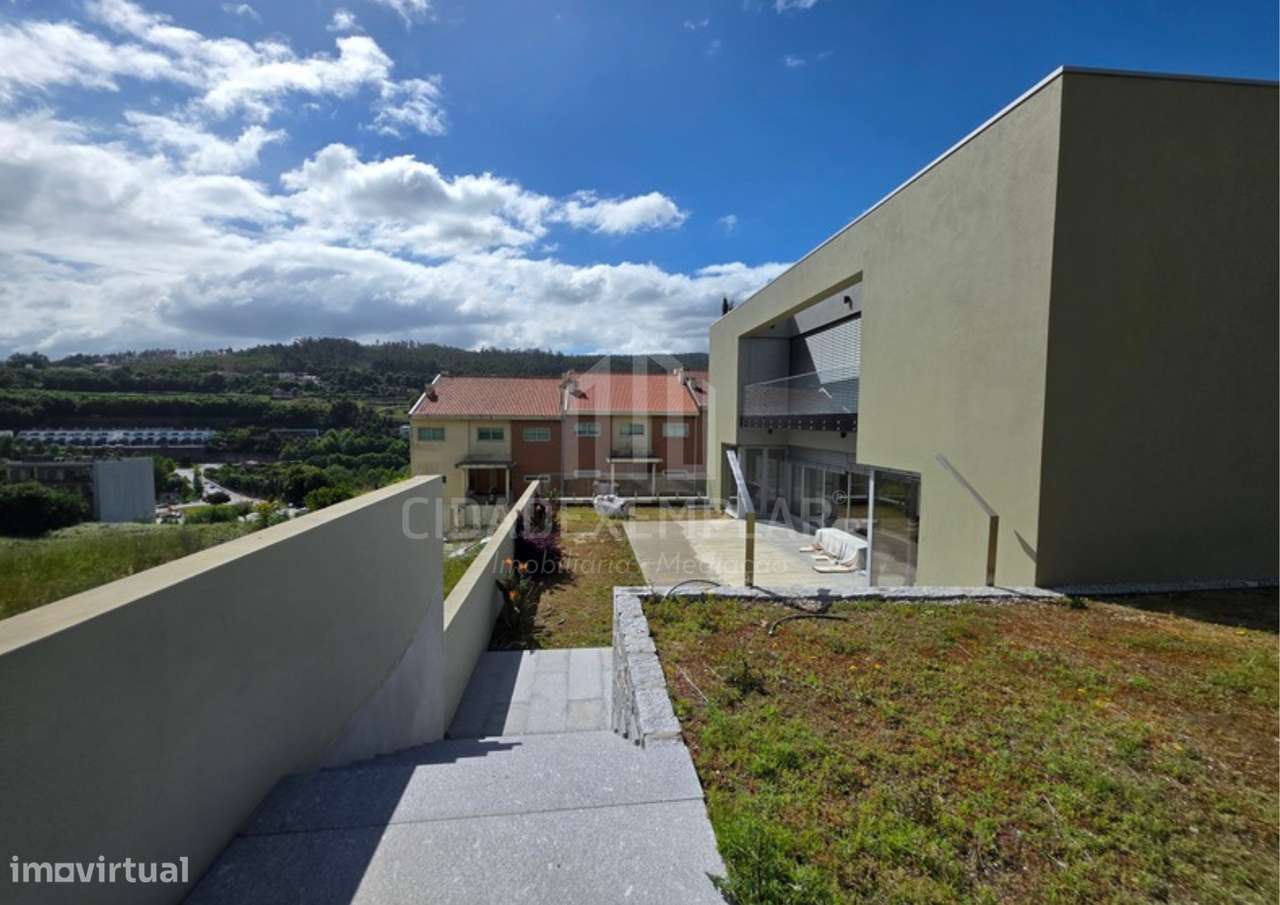 Moradia T4 Nova em Penafiel-Cavalum-32