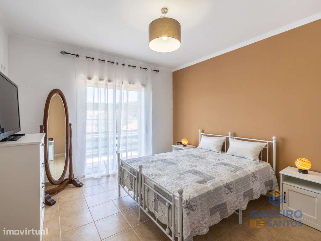 Moradia T3 em condomínio com terreno em Famalicão, Nazaré-16