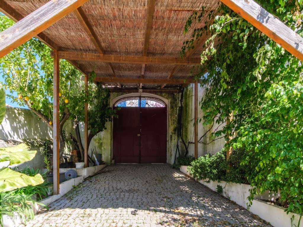 Moradia T8 com vista para Barragem do Maranhão-58