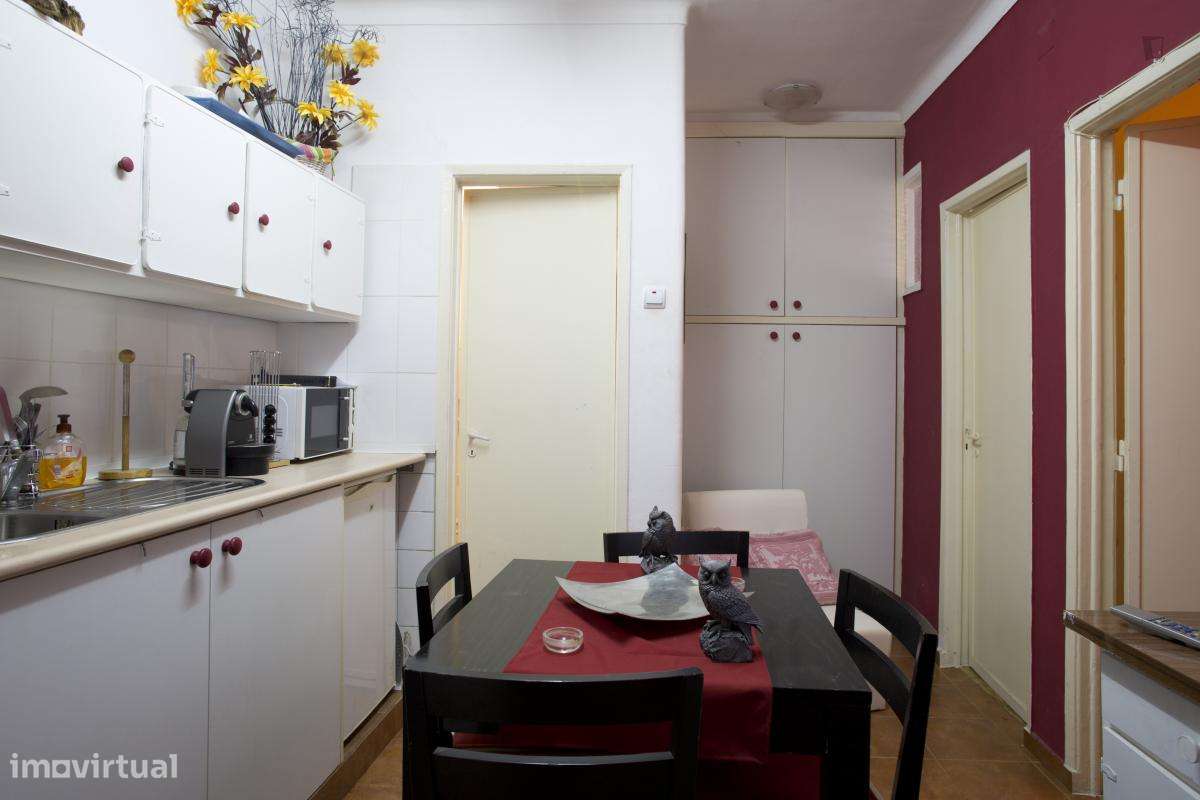 Quarto - localizado em São Bento Lisbon - Grande imagem: 3/9