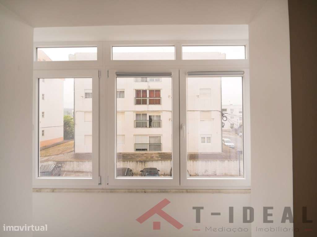 Apartamento T3 na vila da Lourinhã-14