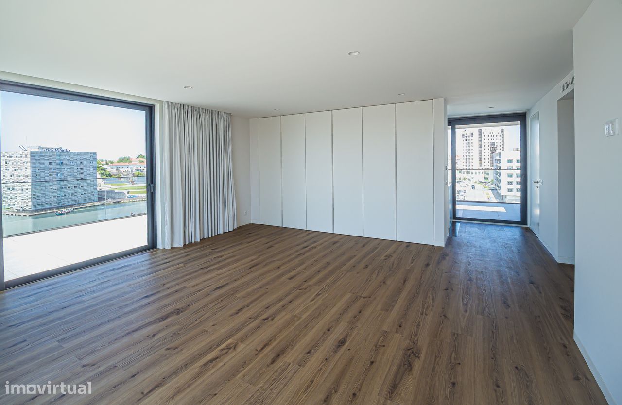 Apartamento T4 Duplex, Terraço com 106 m2, Luxo, Fonte Nova, Aveiro - Grande imagem: 1/60