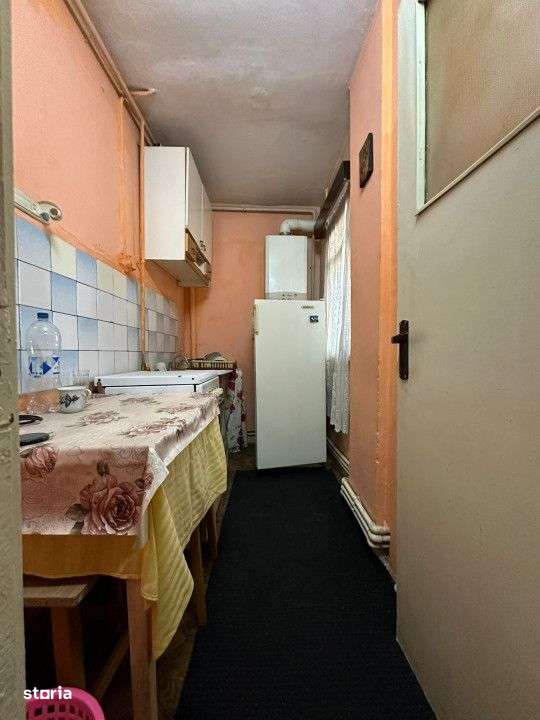 Garsoniera decomandat, Obor-Scolilor. - Imagine principală: 3/4