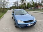 Ford Mondeo 1.8 Ambiente - 19