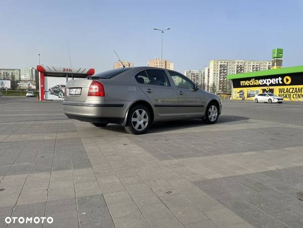 Skoda Octavia 2.0 TDI Ambiente - 3