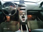 Peugeot 5008 1.6 HDi 7L Allure - 17