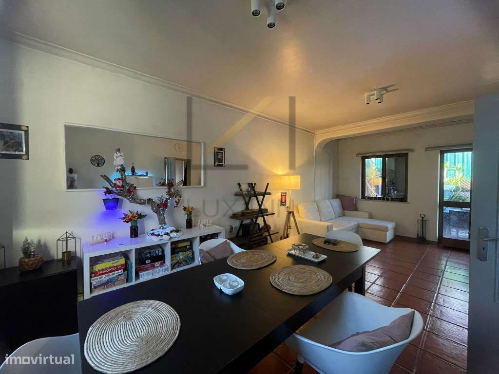 Moradia T3+1 em Vila Nogueira de Azeitão-12