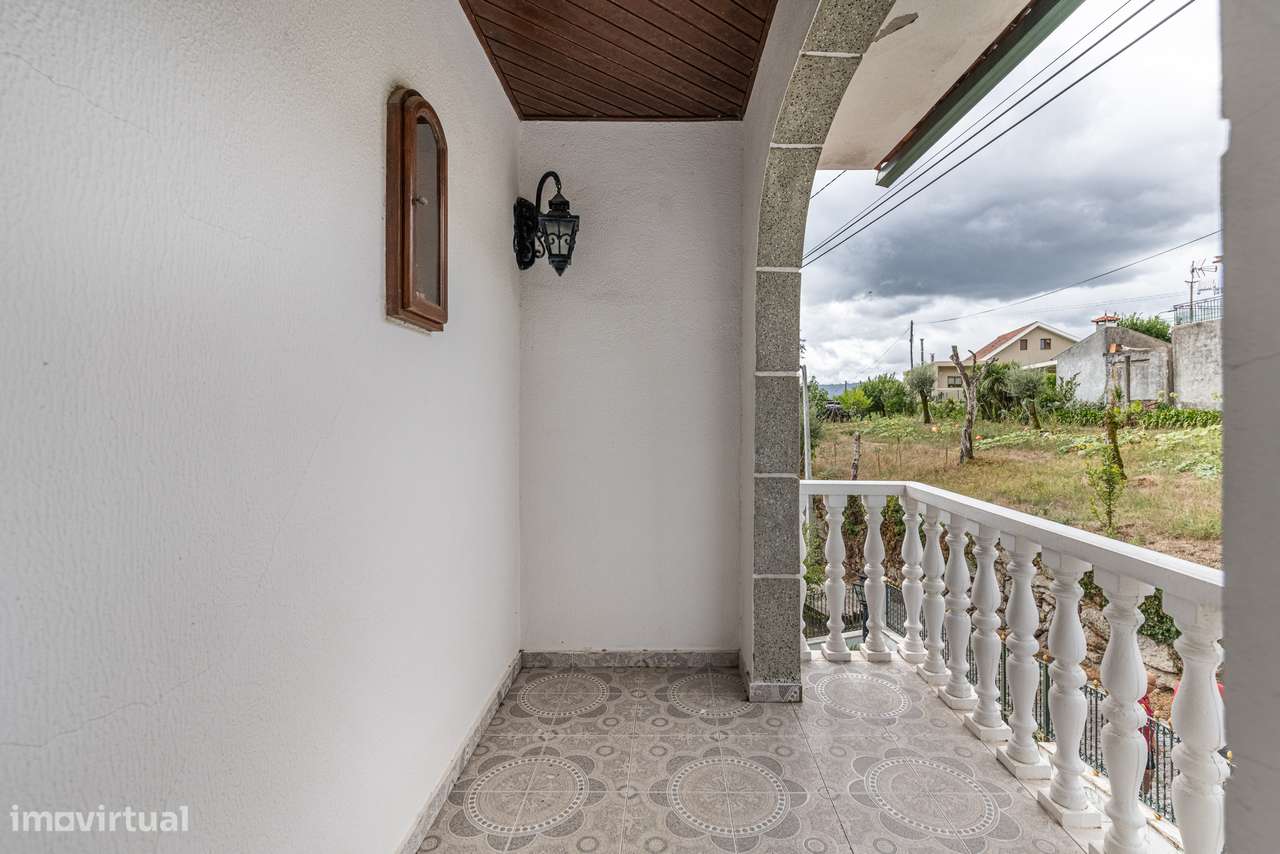 Moradia Isolada T3 Póvoa De Lanhoso Travassos-30