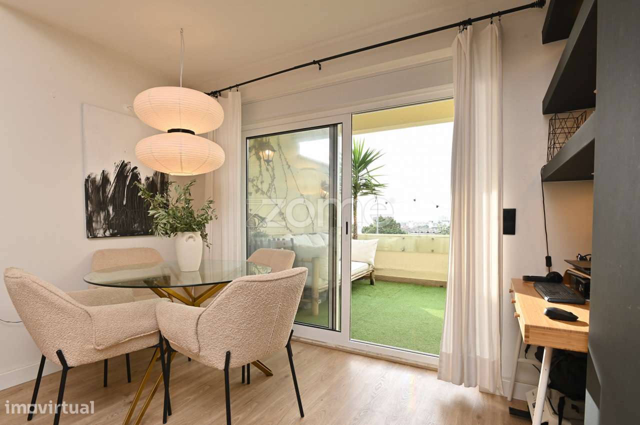T2 Renovado design prime terraço num ponto central e valorizado Oei... - Grande imagem: 5/27