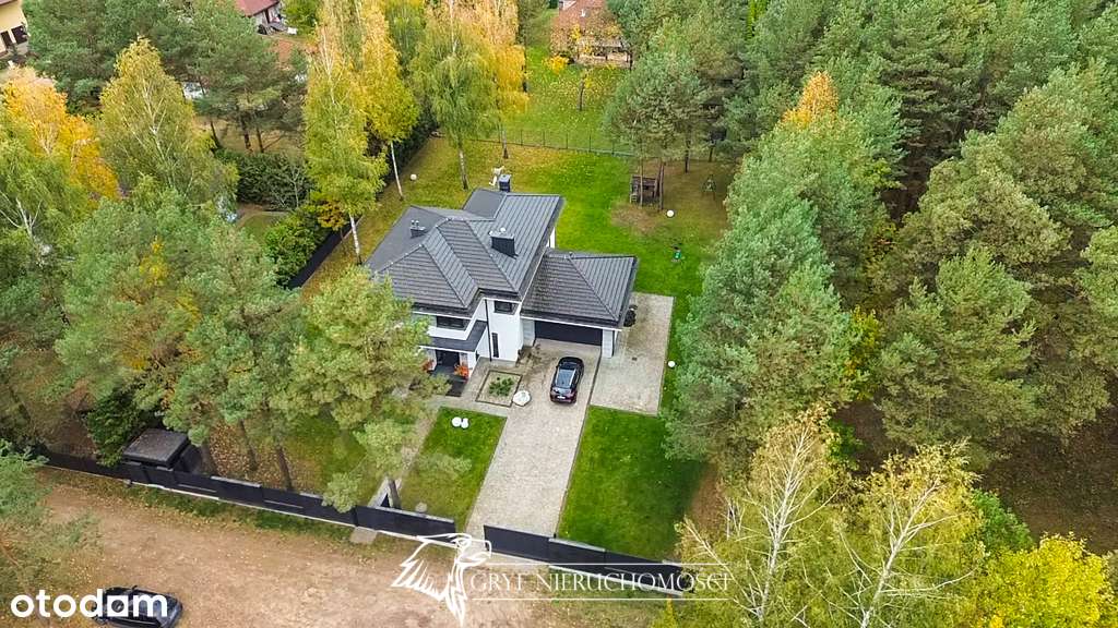 -Nowoczesny dom w otoczeniu lasu - duża działka --17
