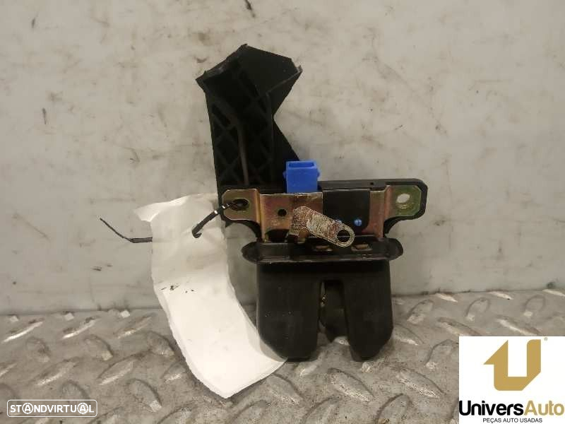 FECHADURA MALA / PORTA TRASEIRA AUDI A4 2002 -8E5827505B - 2