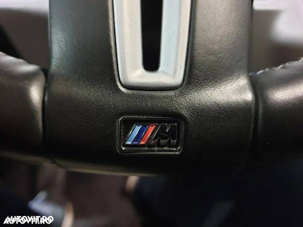 BMW M4 Coupe DKG - 33