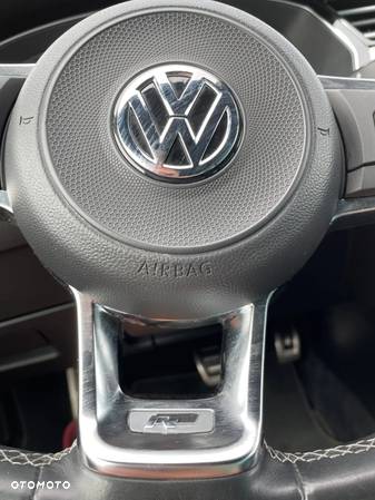 Volkswagen Passat Variant 2.0 TDI SCR 4Motion DSG Highline - 13