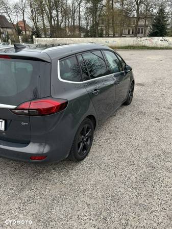 Opel Zafira - 6