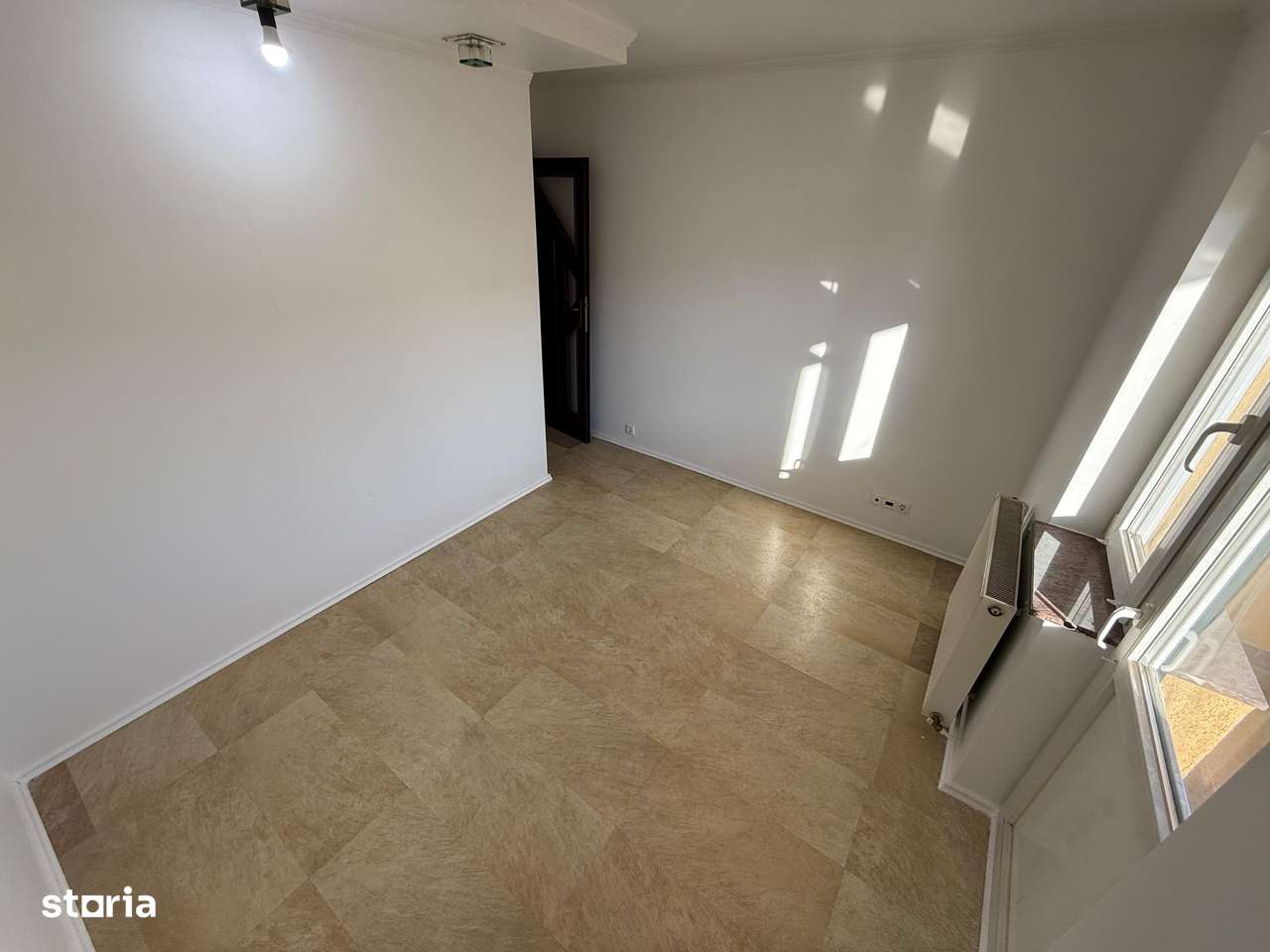 Petru Rares zona Sc. 3 – Ap. 4 camere, et. II-7